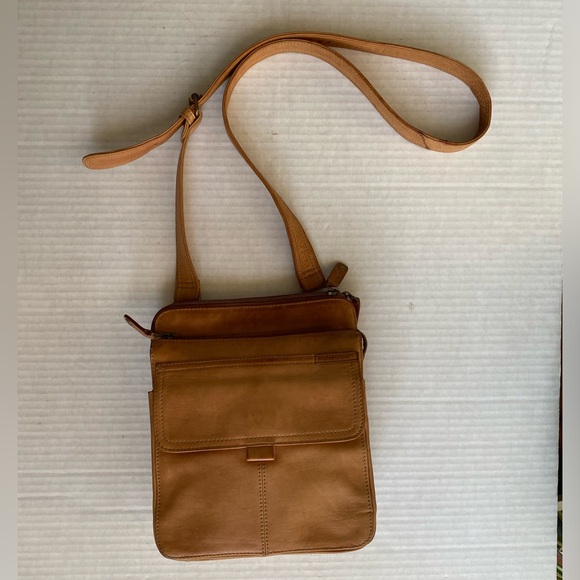 Fossil Explorer Crossbody Natural Tan - Picture 7 of 14